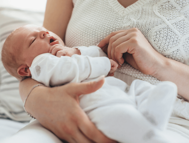 Yenidoğan Bebeklerde Hıçkırık Nasıl Geçer?