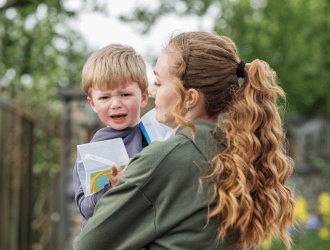 Okula Gitmek İstemeyen Çocuğu Nasıl İkna Edebilirsiniz?