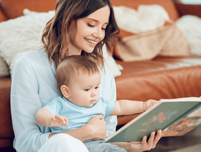 Bebeğe Kitap Okumak